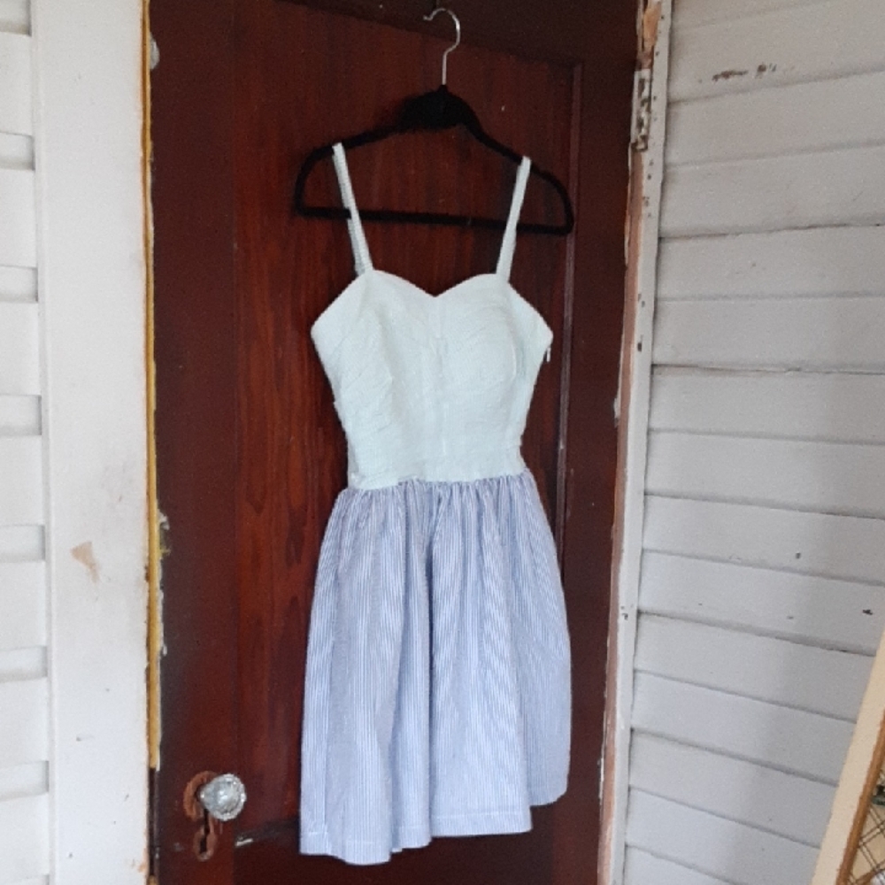 Hemline Montgomery Blue and Green  Seersucker Mini Dress Sz Medium